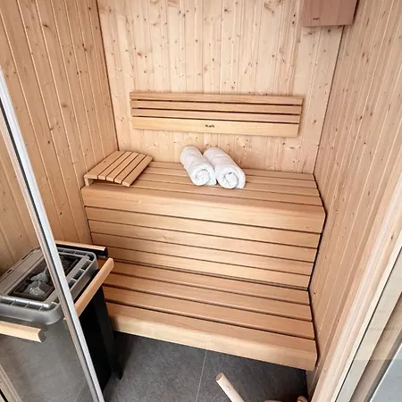 Weitmar - Private Spa, Sauna And Design-badewanne *
