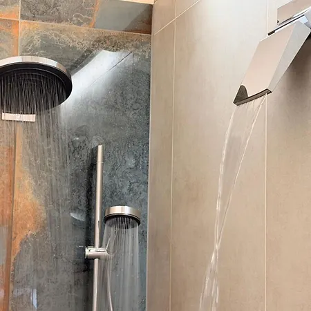 Weitmar - Private Spa, Sauna&design-badewanne * Bochum