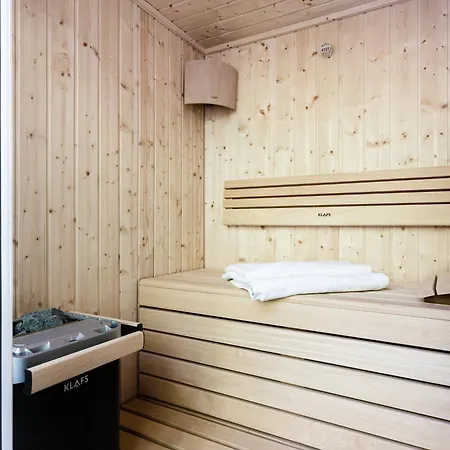 Weitmar - Private Spa, Sauna And Design-badewanne *