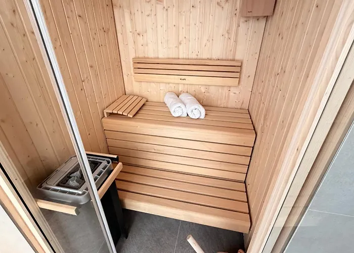 Weitmar - Private Spa, Sauna And Design-badewanne *
