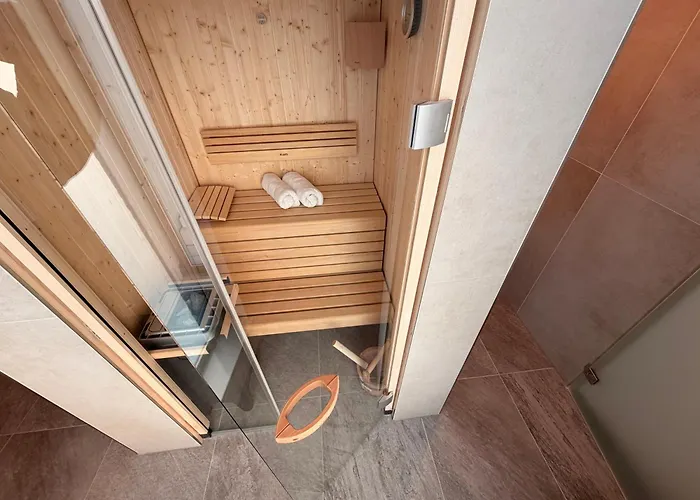 Weitmar - Private Spa, Sauna And Design-badewanne *